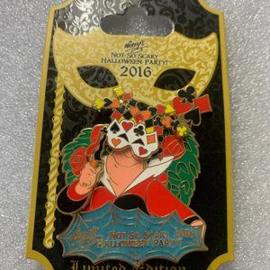Disney Queen Of Hearts Mickey's Not So Scary Halloween Party Pin 2016 LE 5555